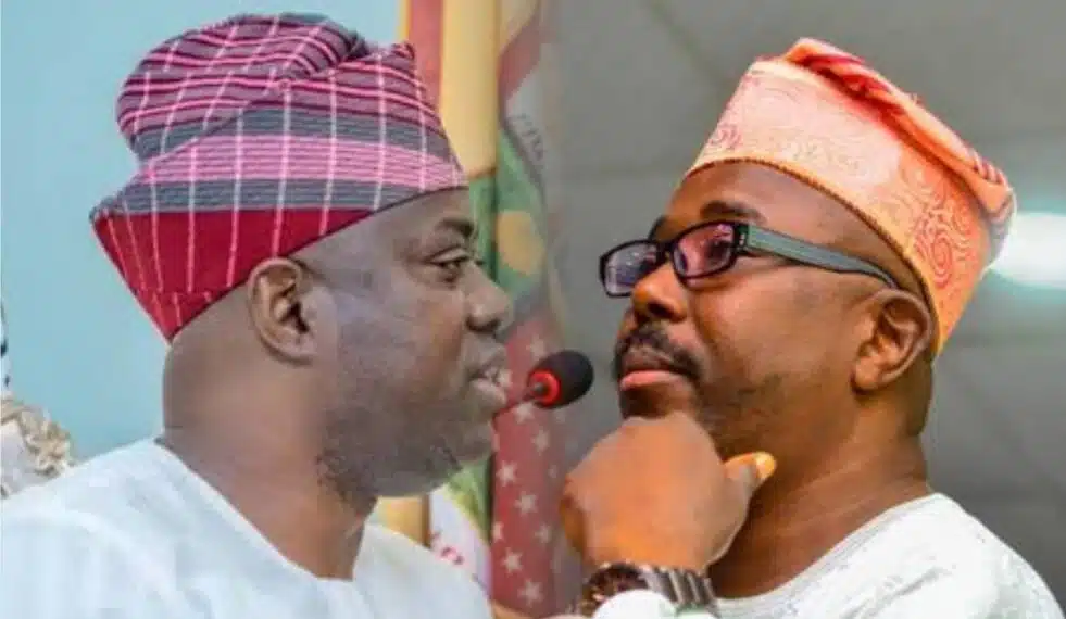 Seyi-Makinde-with-Sharafadeen-Alli-981x570.jpg
